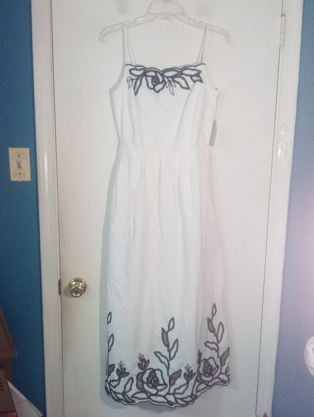 Free Assembly White Maxi Dress with Black Floral Embroidery XS 0 2 NWT $40